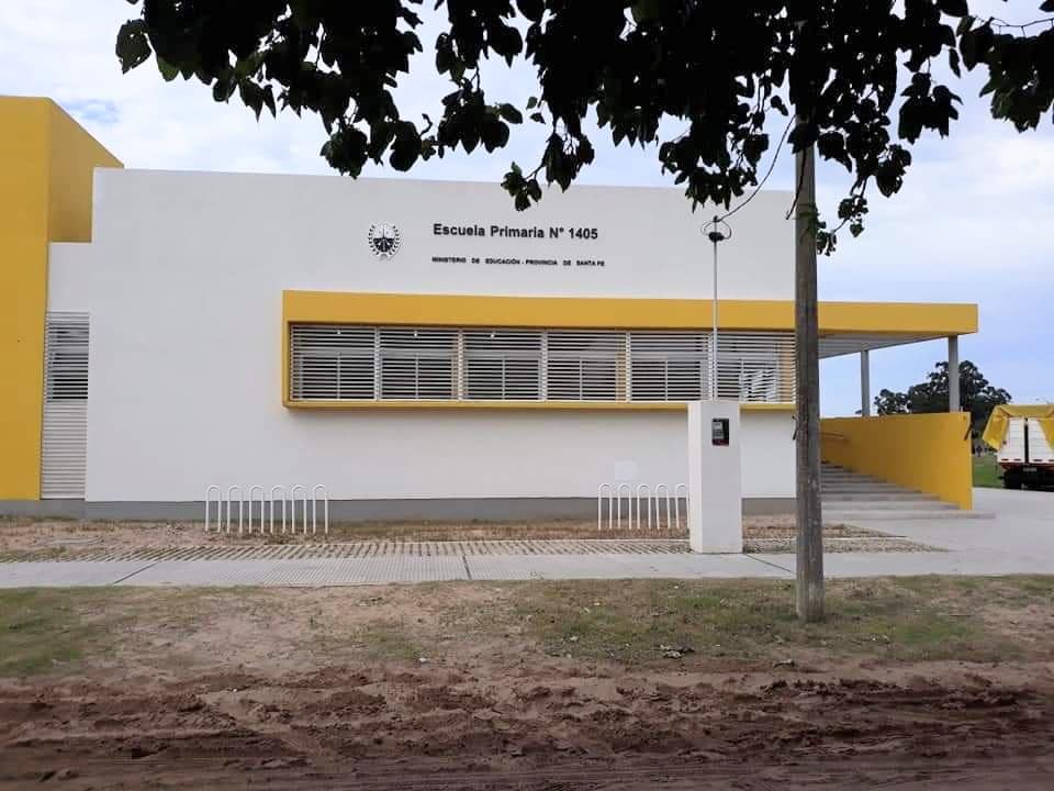 Los terrenos tomados están a metros de la Escuela N° 1405