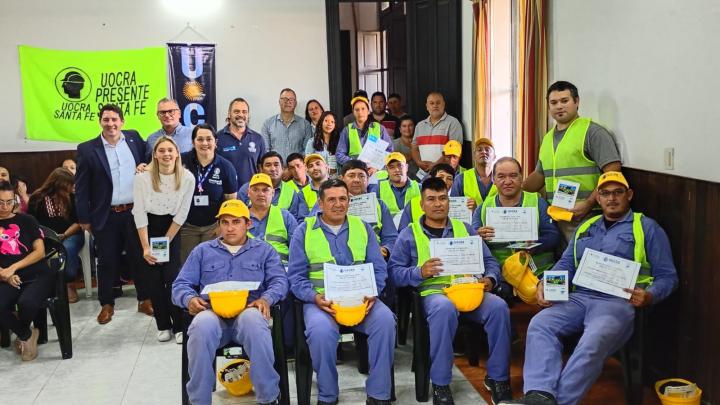 San Javier culminó con éxito el curso de Operario de Maquinaria Vial Pesada