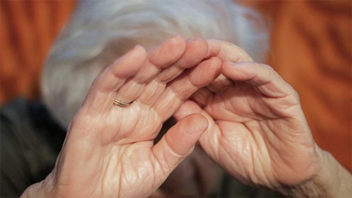 La Brava: robaron y golpearon salvajemente a una mujer de 72 años para robarle