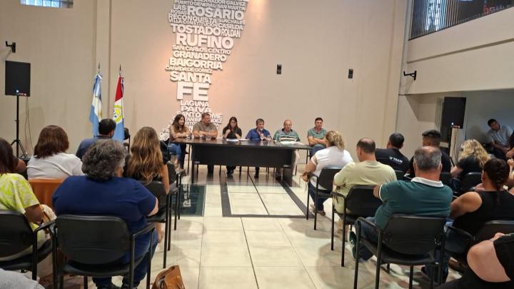 Municipales anuncian paro de 48 horas por falta de acuerdo salarial