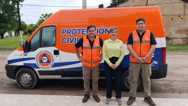 Saladero Cabal: Paola Ocampo coordinó un operativo de asistencia provincial tras el intenso temporal