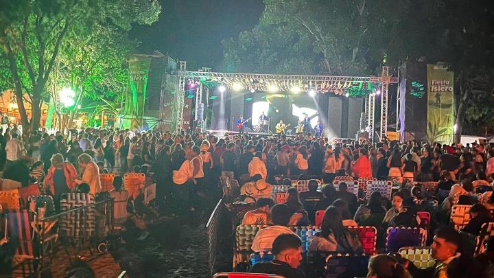 Multitudinaria convocatoria en una nueva edición de la Fiesta del Islero en Santa Rosa de Calchines