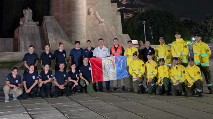 Santa Fe envió un equipo de brigadistas para colaborar en el control de incendios forestales en Chubut