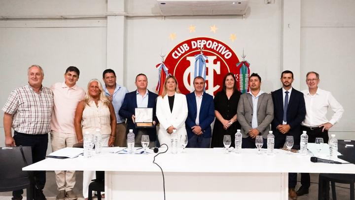 Helvecia realizó por primera vez la Apertura de Sesiones Ordinarias en un marco institucional histórico