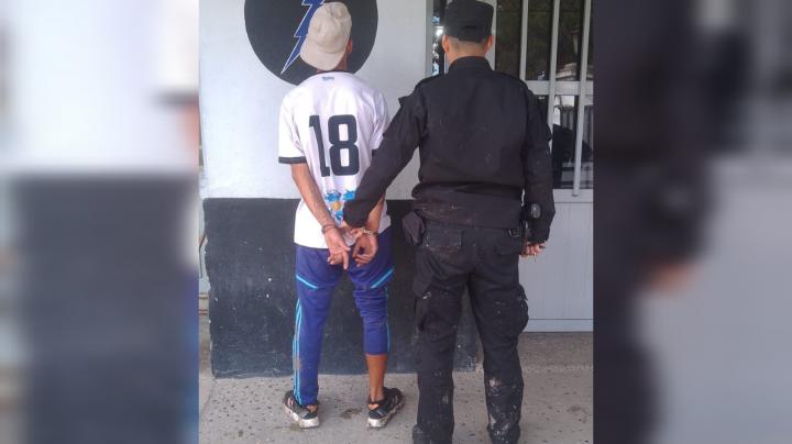 San Javier: Comando Radioeléctrico capturó a sujeto prófugo en investigación por narcomenudeo