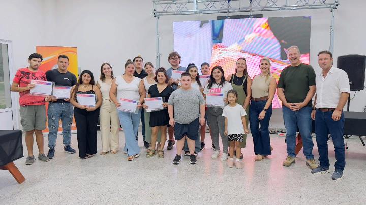 Finalizó el taller de mimbrería con entrega de certificados en Cayastá