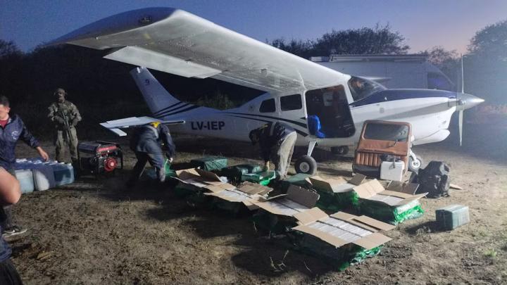 Detuvieron una avioneta con 400 kilos de cocaína en Vera e investigan el vínculo con un cartel internacional