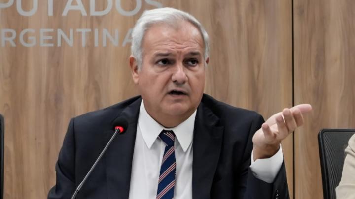 Farías impulsa una ley para fortalecer a las micro, pequeñas y medianas empresas, y promover el desarrollo productivo federal