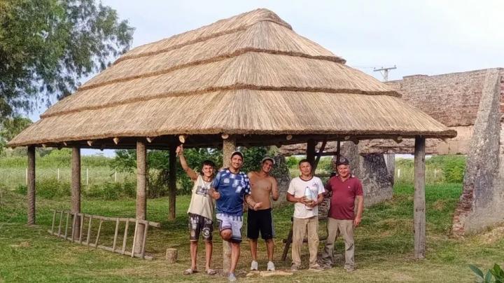 La vecinal de Barrio San Francisco inauguró un nuevo quincho en el predio del Santo