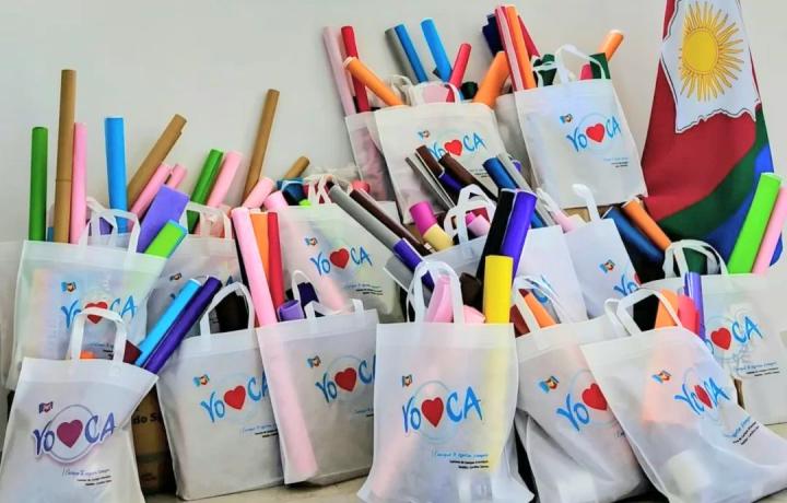 La Comuna de Cacique Ariacaiquín entregó útiles para todos los niños del pueblo