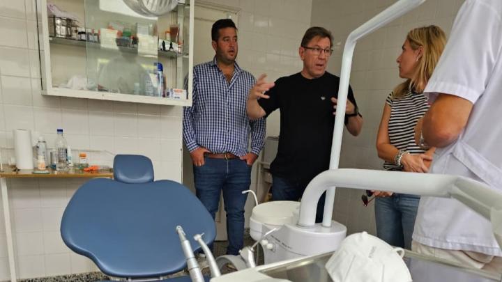 Rodrigo Borla impulsa mejoras en centros de salud y equipamiento en Gobernador Crespo