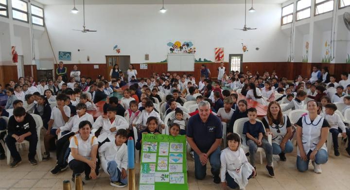 Veteranos de guerra compartieron sus vivencias con alumnos de la Escuela N° 853 de San Javier