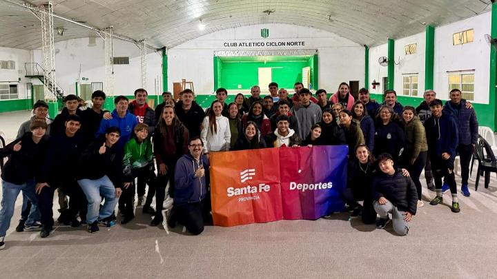 Cayastá realizó una charla sobre entrenamiento mental para deportistas