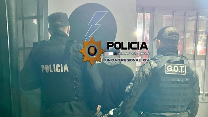 San Javier: Un joven de 21 años fue detenido tras robar en un bar céntrico y escapar a pie