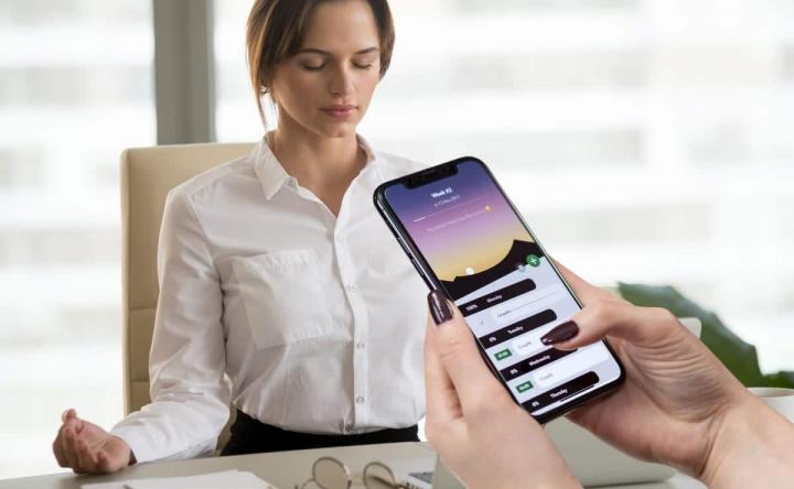 Conocé las aplicaciones para  bajar al celular y aprender a meditar o relajarse