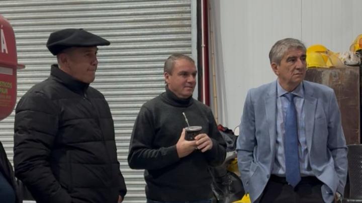 Provincia entregó aportes a Bomberos Voluntarios durante una recorrida por Cayastá y Helvecia