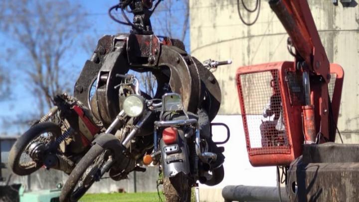 San Javier inicia el proceso de compactación de motos retenidas en depósitos municipales