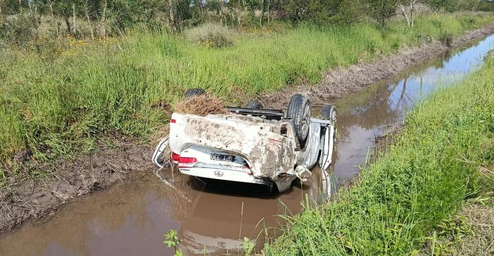 Tres personas de Colonia Dolores terminaron accidentadas en la ruta 39