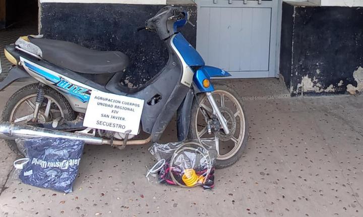 San Javier: La policía encontró una moto que había sido robada esta madrugada
