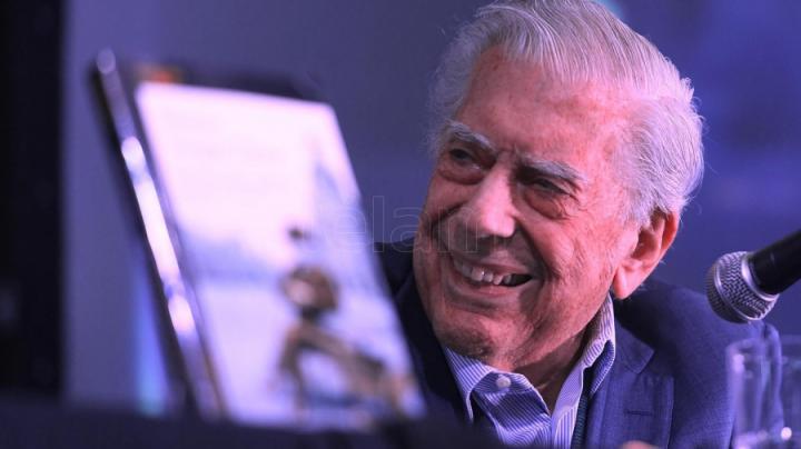 Vargas Llosa entre Borges, Pérez Galdós y la promesa de una nueva novela