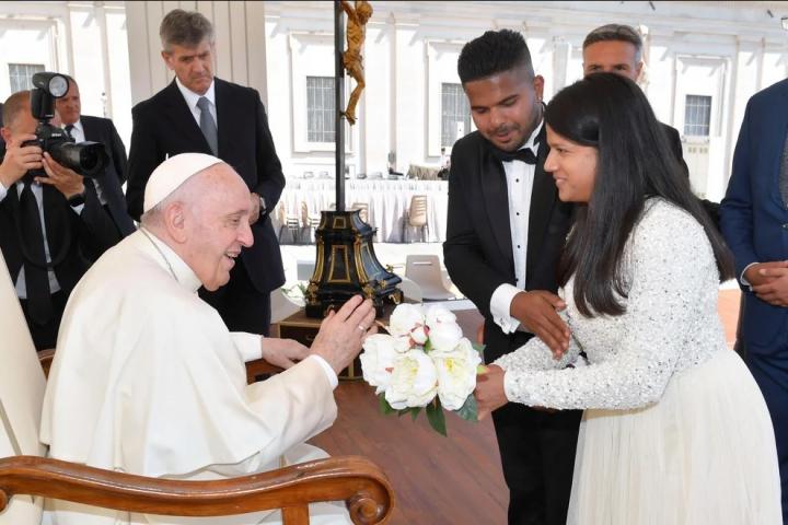 El papa Francisco pidió a las parejas que no tengan sexo antes del casamiento: “La castidad enseña el amor verdadero”