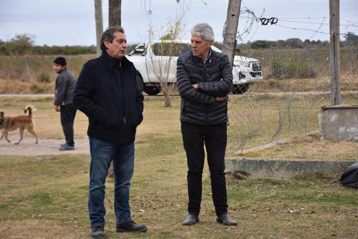 Baucero recibió al Director Provincial de Vivienda, recorrieron los barrios y la zona