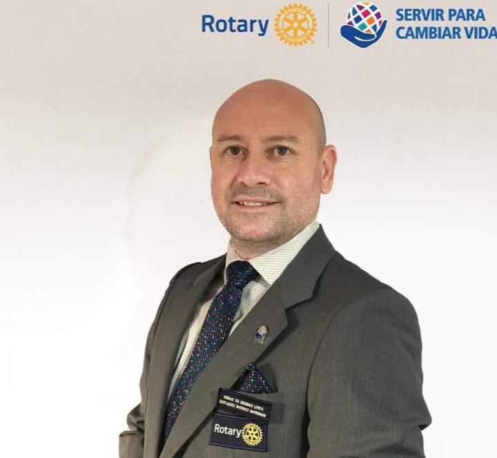 Primer sanjavierino en ser gobernador de Rotary Club en el distrito 4945 