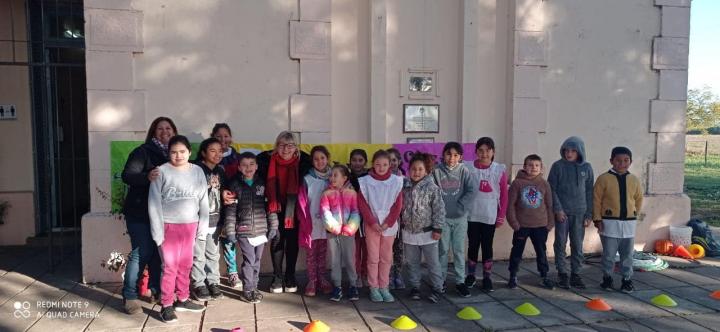Santa Rosa: En el día del Árbol Natalia Galeano visitó la Escuela No 427 a brindar sus saludos por su 94° Aniversario 