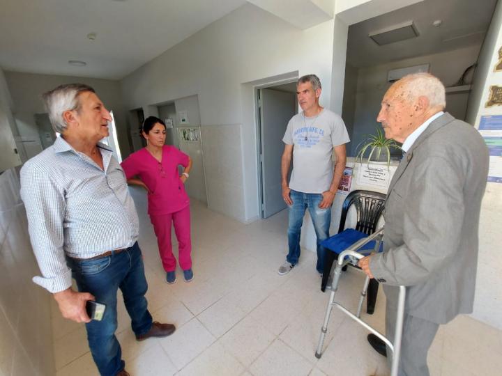 Mascías: El Senador Kaufmann, el presidente comunal Héctor Stefano trabajando por el hospital local
