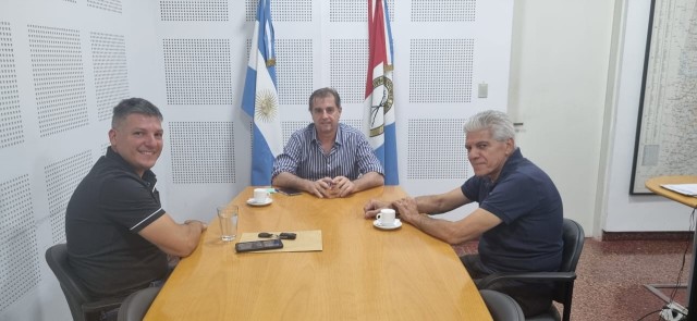 El Senador Baucero y el Concejal Eduardo Baucero se reunieron con el Ministro De Desarrollo Social