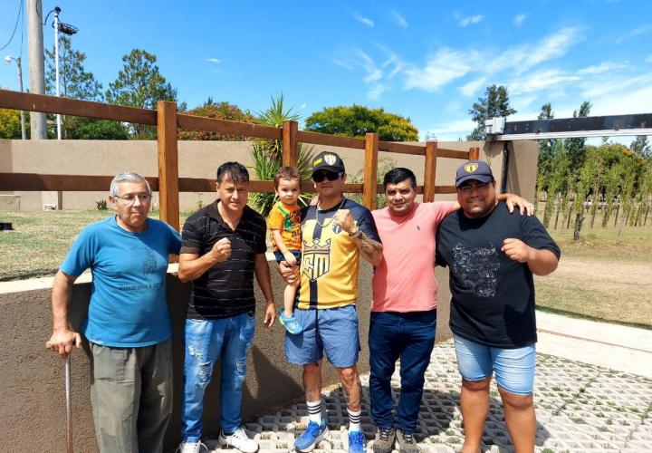 San Javier: el Club Defensores de San Antonio agradeció al Chino Maidana