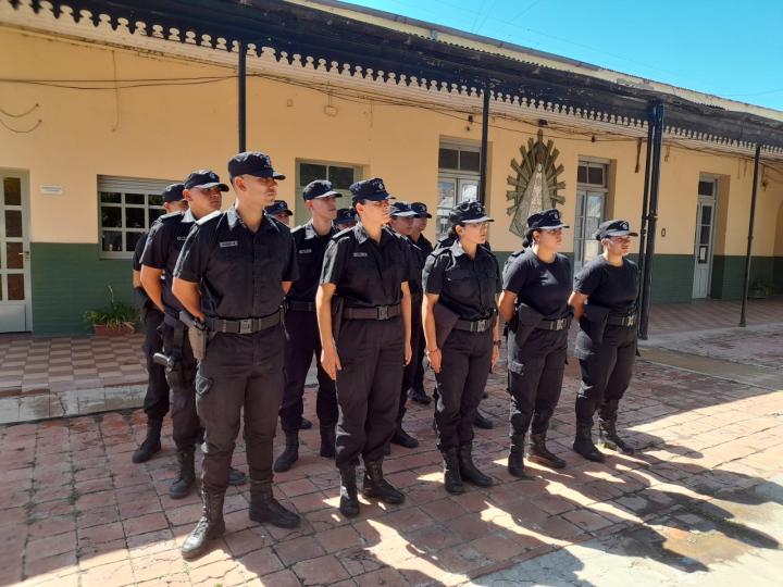Garay: la Unidad Regional VII recibió 15 nuevos policías recién recibidos del ISEP