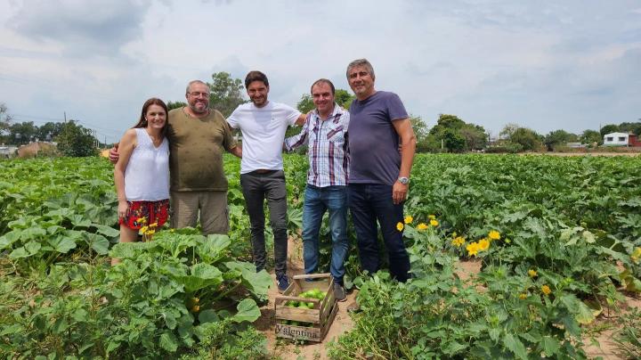 Santa Rosa: Fabián Bastia y Máximo Pullaro visitaron a productores agropecuarios de la localidad