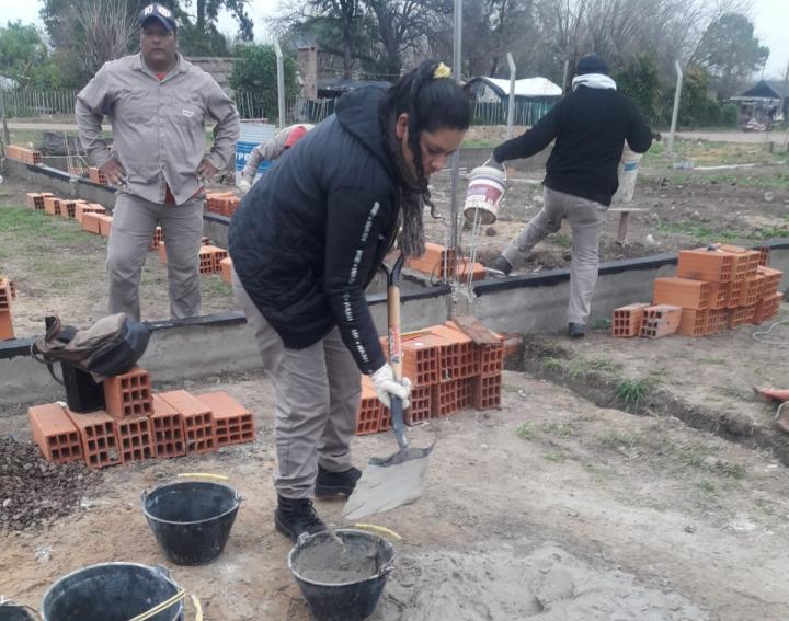 Avanzan las obras para la construcción del salón de la CCC 