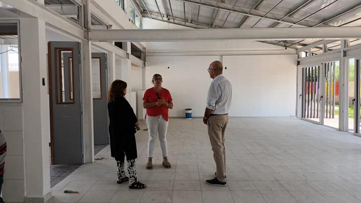 Santa Rosa: La Ministra de Educación visitó la obra del nuevo edificio para el Jardín 99