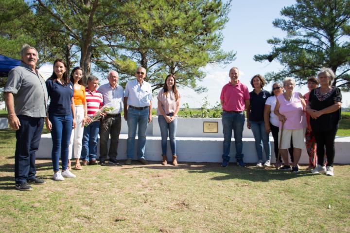 Cayastá: Se llevó a cabo un descubrimiento de placa en homenaje a mujeres destacadas de la localidad