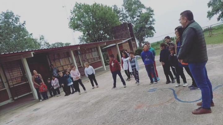 Colonia el Fortín: El Senador Borla apoyó la remodelación de la escuela N°6185 