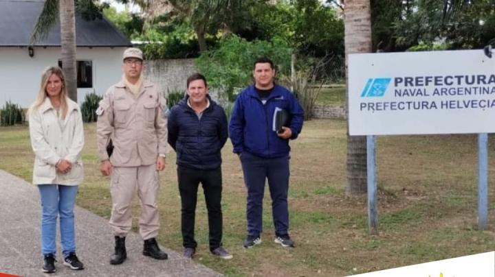 Helvecia: La Comuna encabezó una reunión entre Club El Halcón y Prefectura Naval de cara a la Fiesta de la Pesca del Amarillo