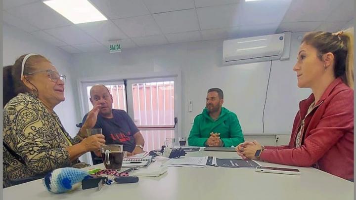 Norberto Ruscitti: Importante reunión entre la Directora de ANSES San Javier y autoridades de los clubes Central y Huracan