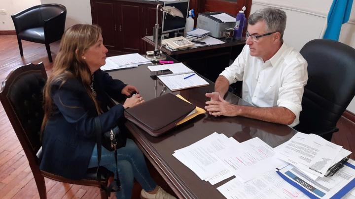 Cacique Ariacaiquín: Carolina Gómez se reunió con el Secretario de Municipios y Comunas