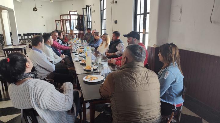 Provechosa reunión de prestadores turísticos en San Javier 