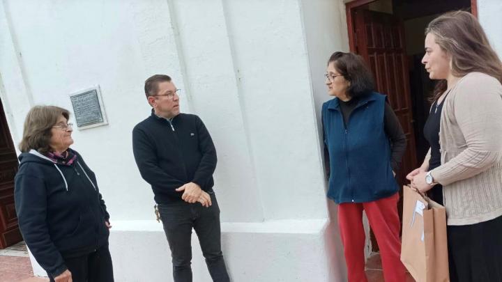 El Senador Borla visitó Cayastacito y se reunió con vecinos e instituciones