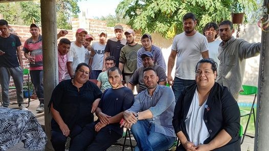 Romang: Norberto Ruscitti se reunió con vecinos en su recorrida por la localidad
