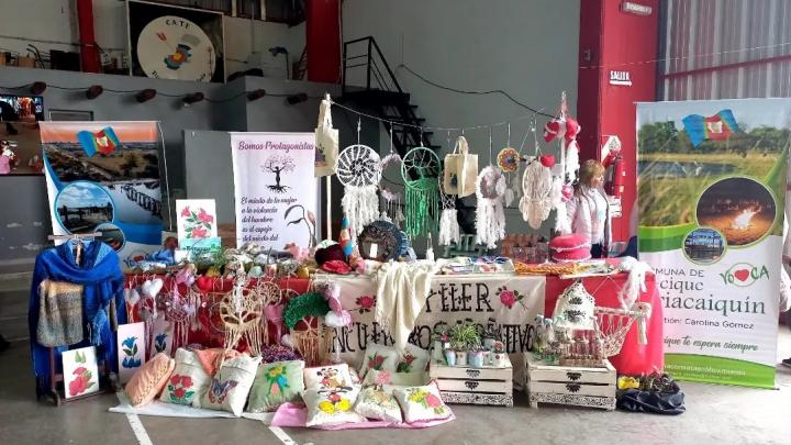 Cacique Ariacaiquín estuvo presente en la Feria de Artesanos del Club Atlético Tiro Federal de San Justo