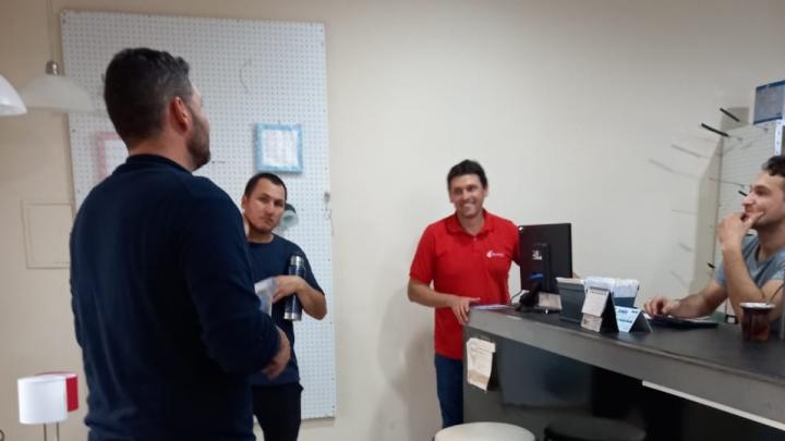 Romang: Norberto Ruscitti recorrió comercios locales junto a Zaira Aranada y Franco Truya