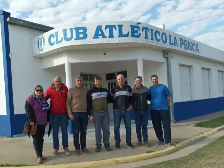 El Senador Borla recorrió La Penca y Caraguatá apoyando instituciones locales