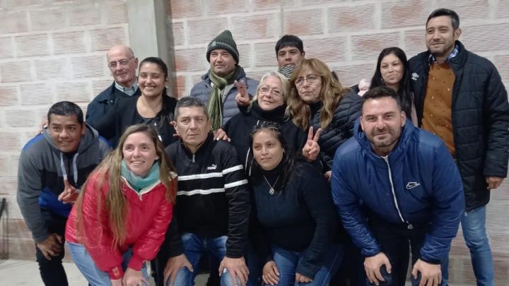 Cacique Ariacaiquín: Norberto Ruscitti, acompaño a Carolina Gómez y  su equipo en su cierre de campaña para la localidad