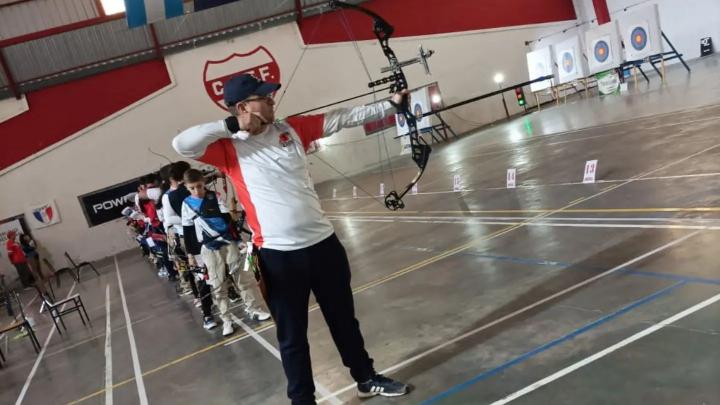 El Senador Borla apoyando las actividades deportivas del Departamento San Justo.