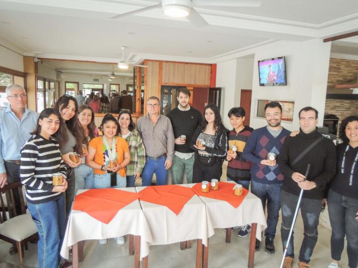 Estudiantes extranjeros visitan San Javier para un interesante estudio que será presentado en la Universidad del Litoral 