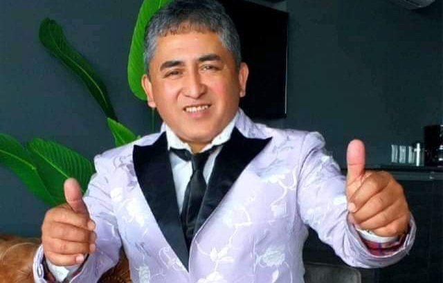 Murió el cantante Huguito Flores en un accidente 